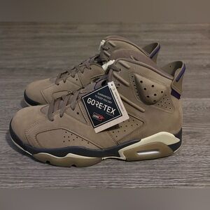 Women’s GORE-TEX Nike Air Jordan Retro 6, Women’s size 11, 11.5 and 12 available